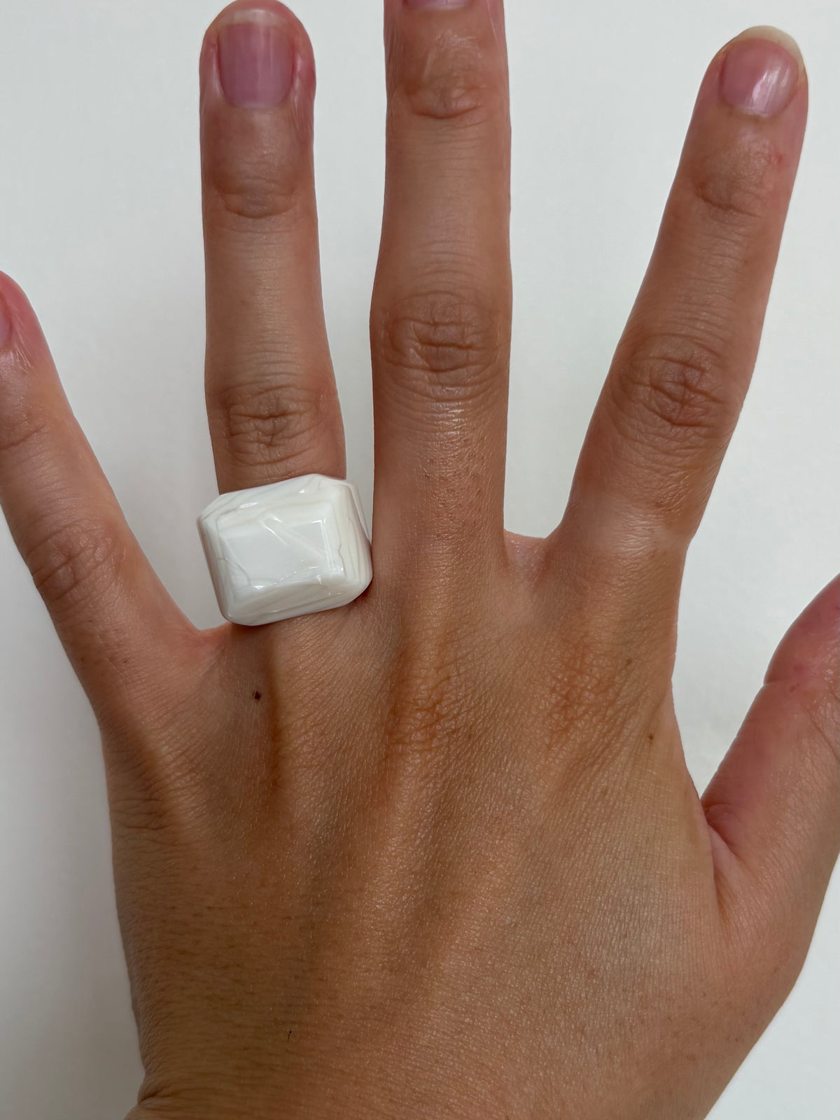 Dirocca Ring S2 ＜T17 enigma white＞
